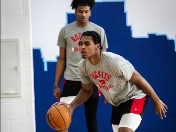 世界杯赛程-火箭旧将爆发，2场得分超40，斯通底薪可签他